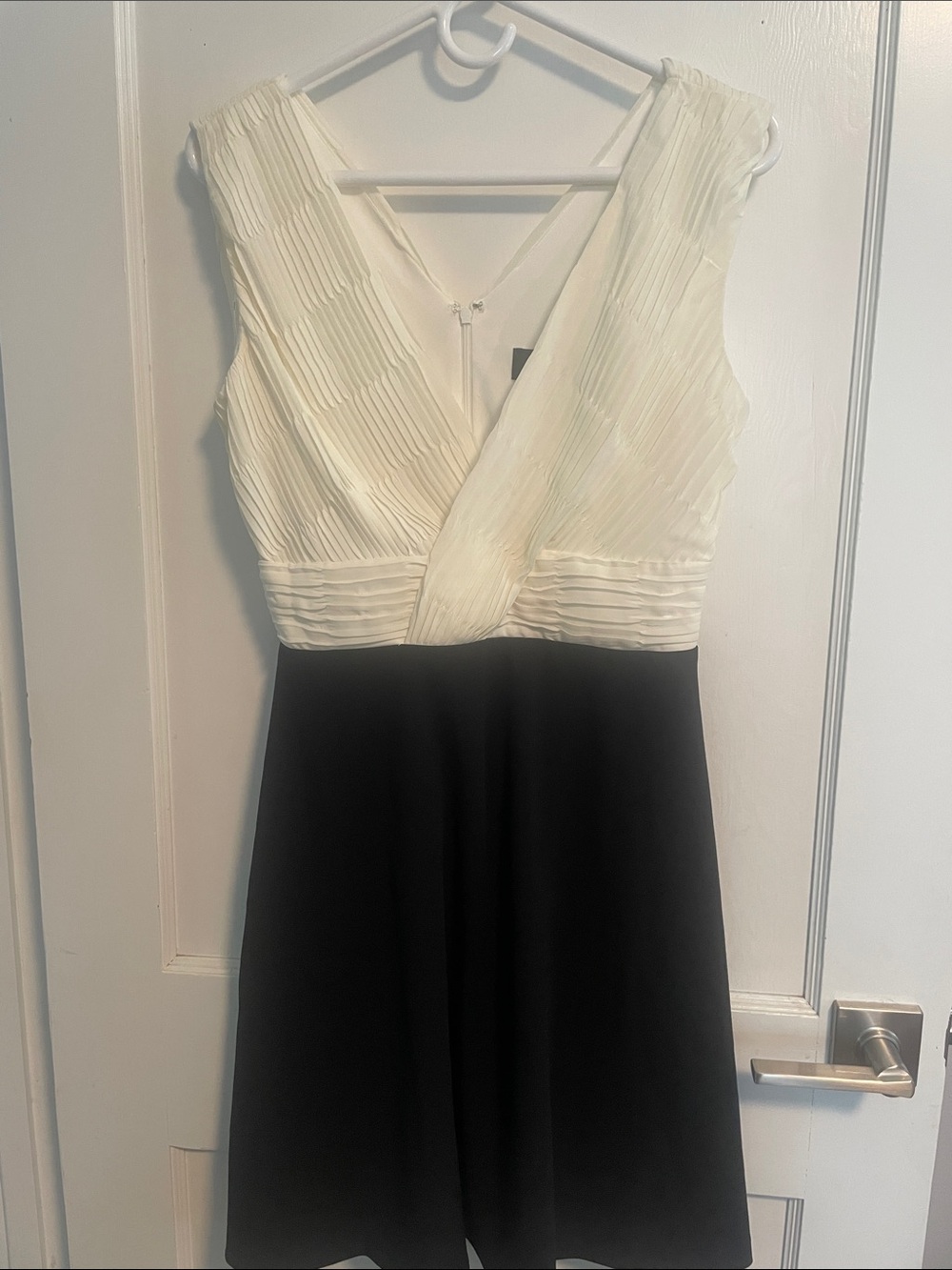 DKNY Mixed Media Pleated V-Neck Two-Tone Dress in Cream and Black